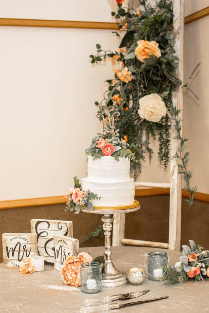 Wedding Cake Table Décor
