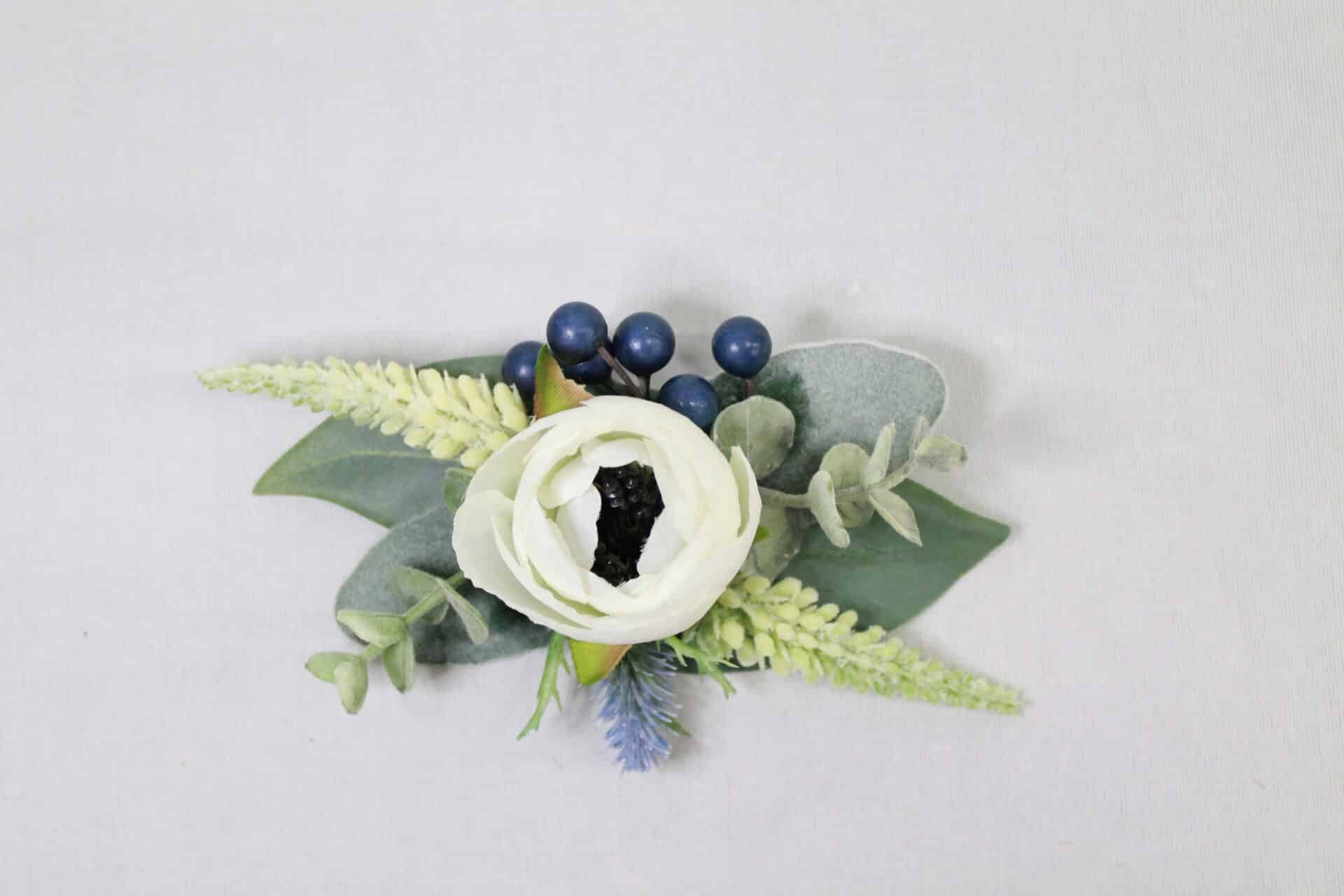 Jannie Pocket Corsage Wedding Floral Rental