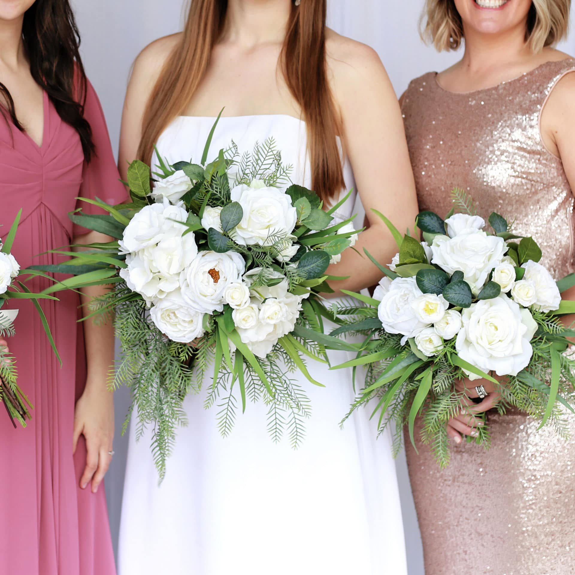 Elegant Green and White Wedding Flowers