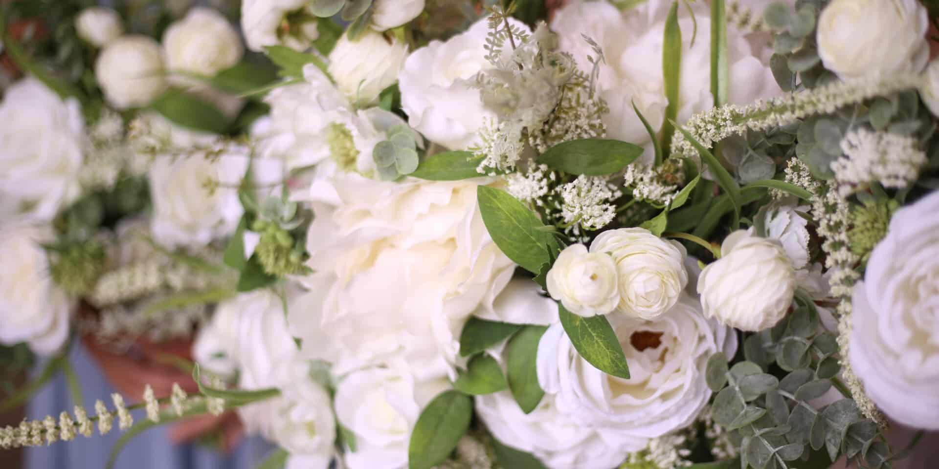 Mary Elizabeth White Wedding Flower Rental